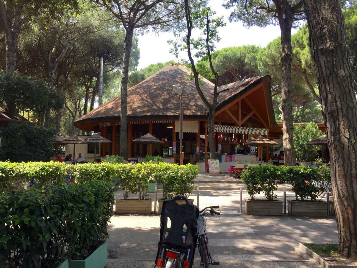 Dena Chalets - Lido Di Spina At The Beach Εξωτερικό φωτογραφία